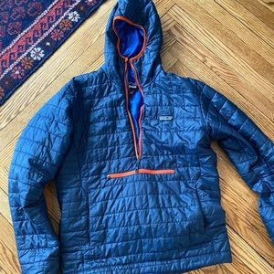 Patagonia puffer hoodie
